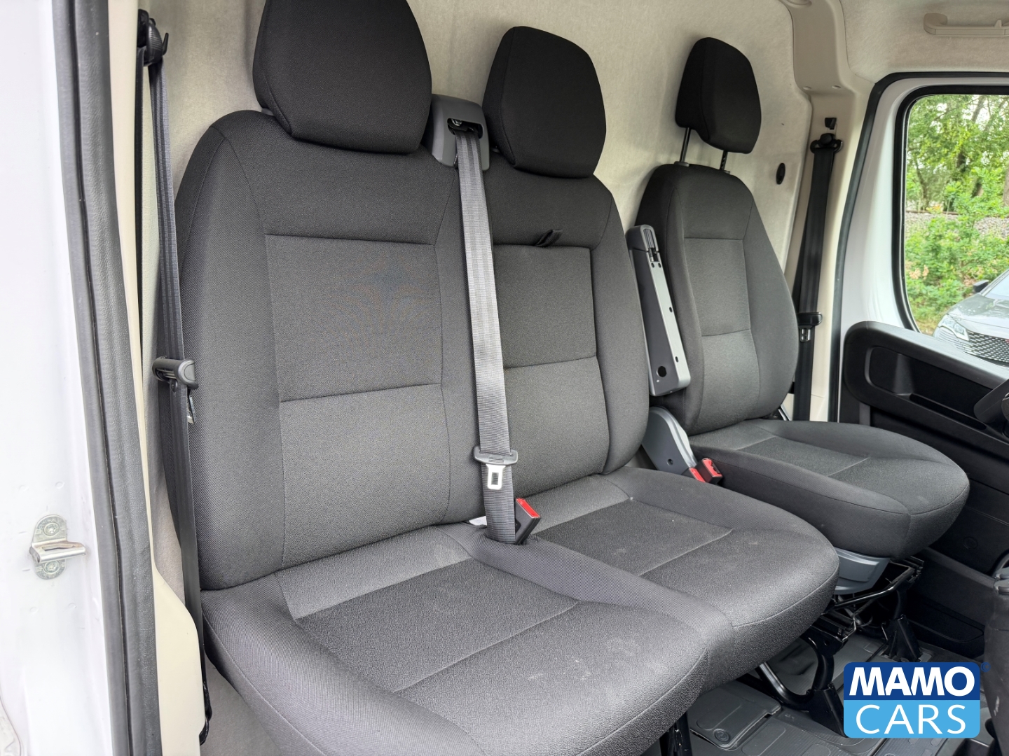 Fahrzeugabbildung Opel Movano Cargo L4H2 3.5t BlueHDI 180 CAM/NAVI