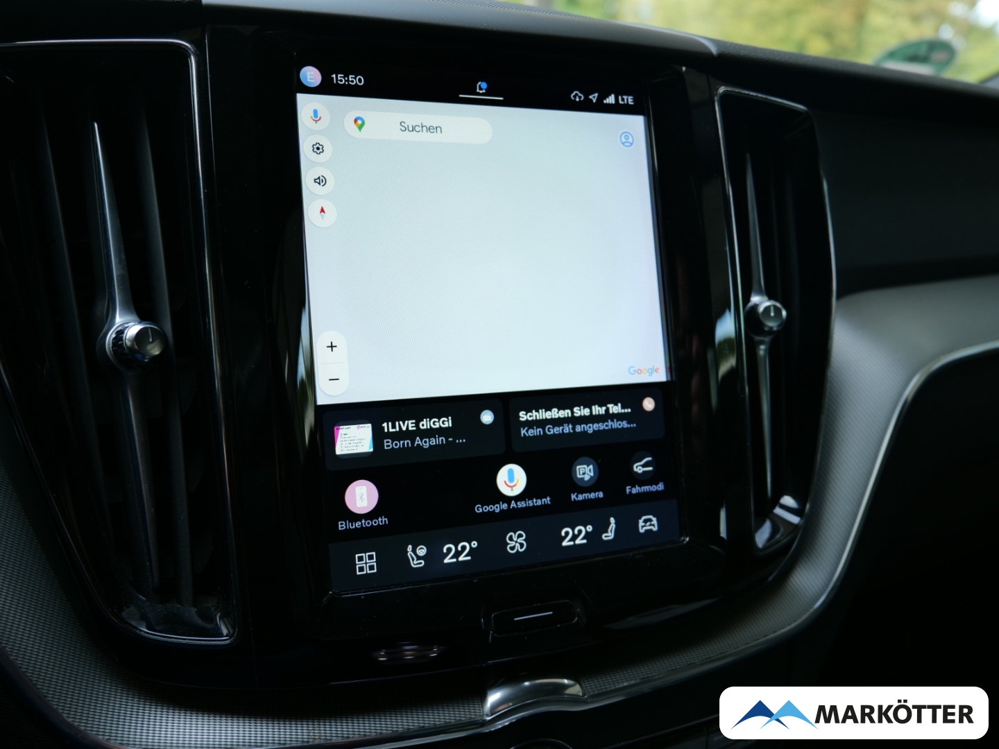 Fahrzeugabbildung Volvo XC60 B4 2WD Plus Dark /AHK/Schiebedach/BLIS/