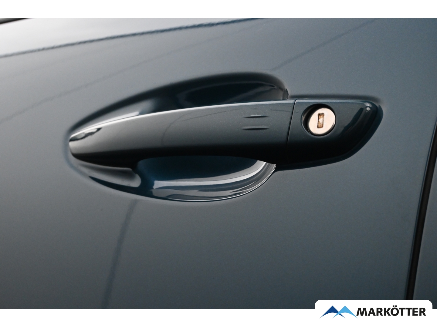 Fahrzeugabbildung Peugeot 3008 Allure PureTech 130 AHK/PDC/DAB/Kamera