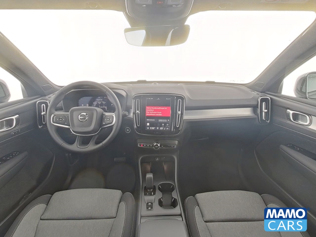Fahrzeugabbildung Volvo XC40 B3 Core ACC/BLIS/CAM/SHZ/LHZ/APPLE