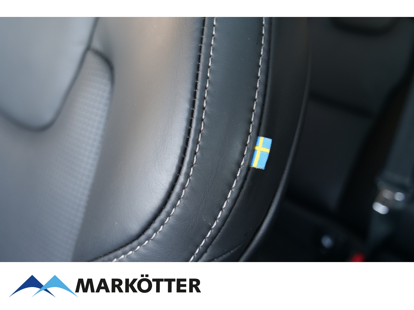 Fahrzeugabbildung Volvo XC60 T8 Recharge AWD Ultra Dark STHZ/360CAM/PANO