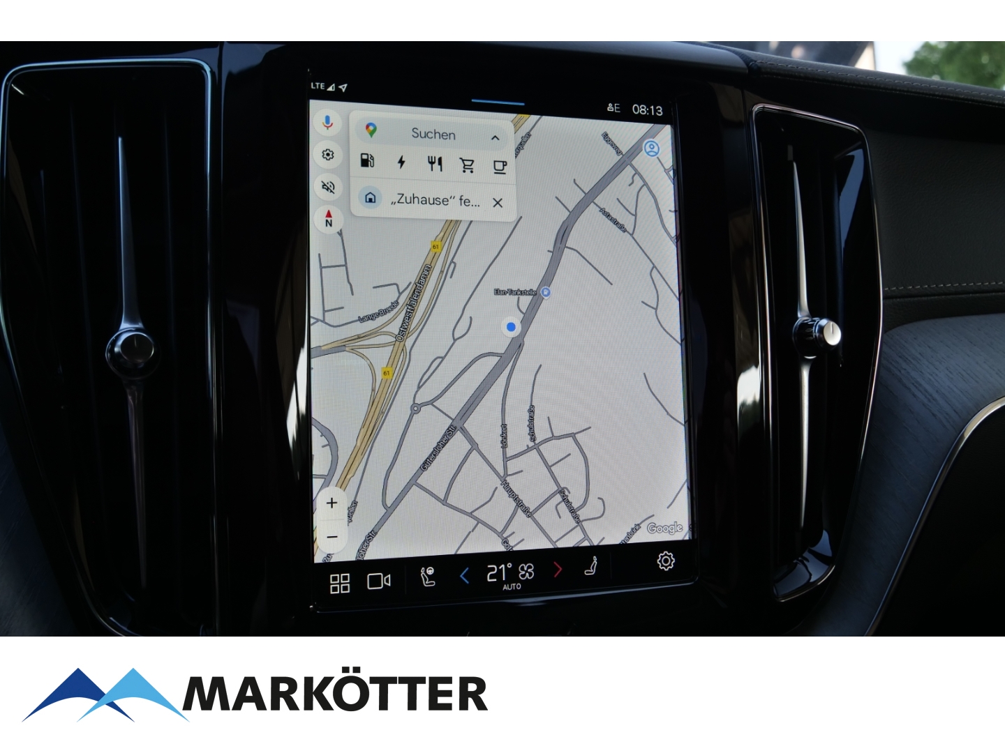 Fahrzeugabbildung Volvo XC60 T8 Recharge AWD Ultra Dark STHZ/360CAM/PANO