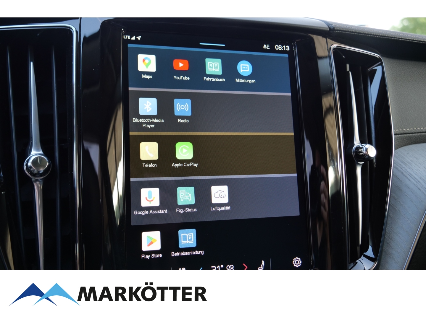 Fahrzeugabbildung Volvo XC60 T8 Recharge AWD Ultra Dark STHZ/360CAM/PANO