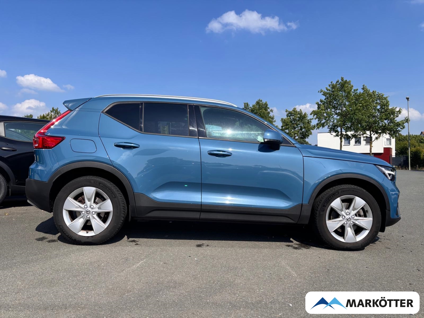 Fahrzeugabbildung Volvo XC40 T2 Core APPLE/CAM/NAVI/SHZ/LHZ/TEMPO