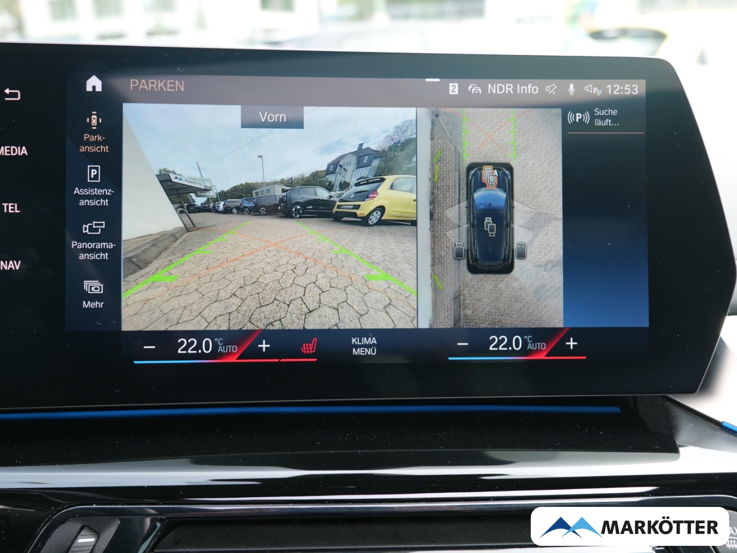 Fahrzeugabbildung BMW 218 Active Tourer d M-Sport DriveAssistant/Innovation/Pano