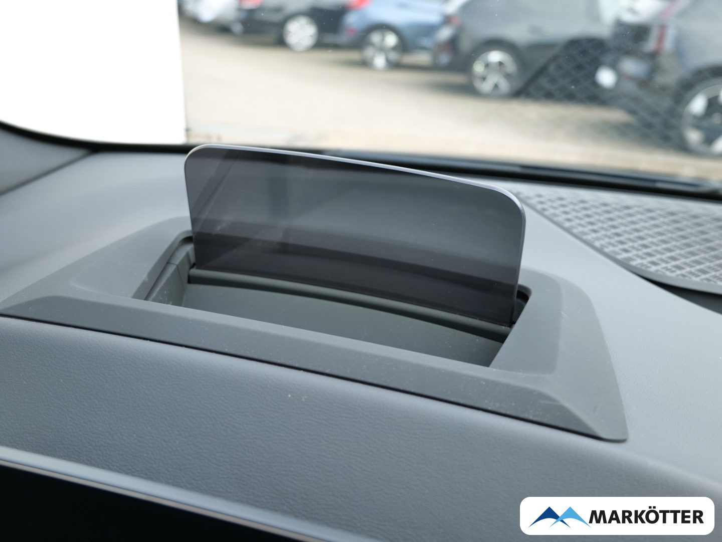 Fahrzeugabbildung BMW 218 Active Tourer d M-Sport DriveAssistant/Innovation/Pano