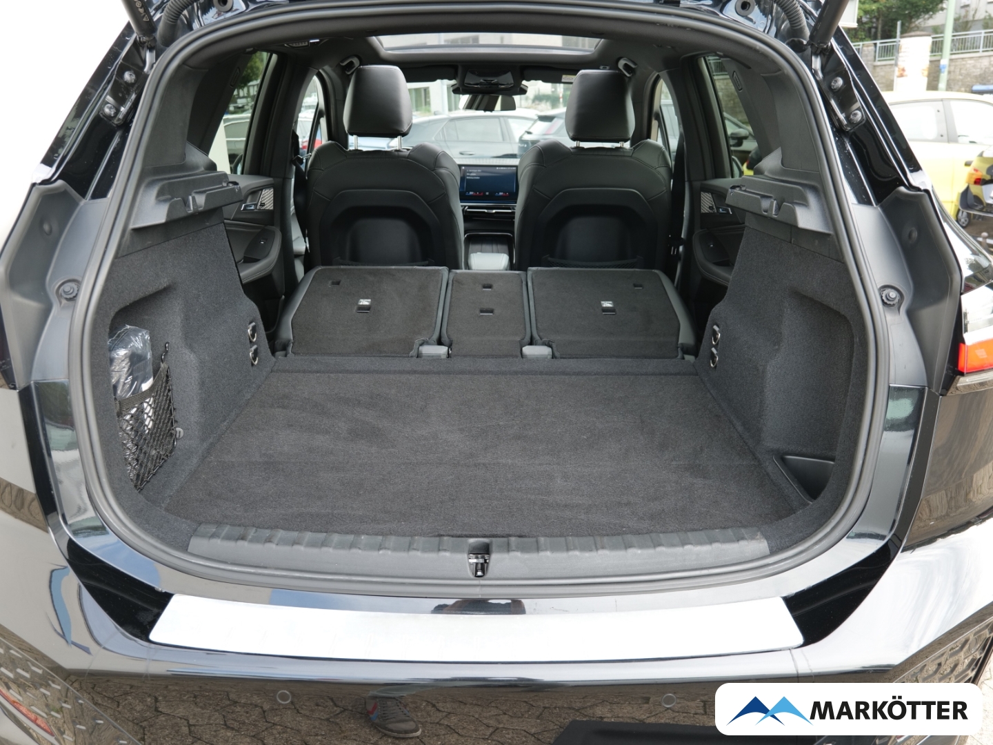 Fahrzeugabbildung BMW 218 Active Tourer d M-Sport DriveAssistant/Innovation/Pano