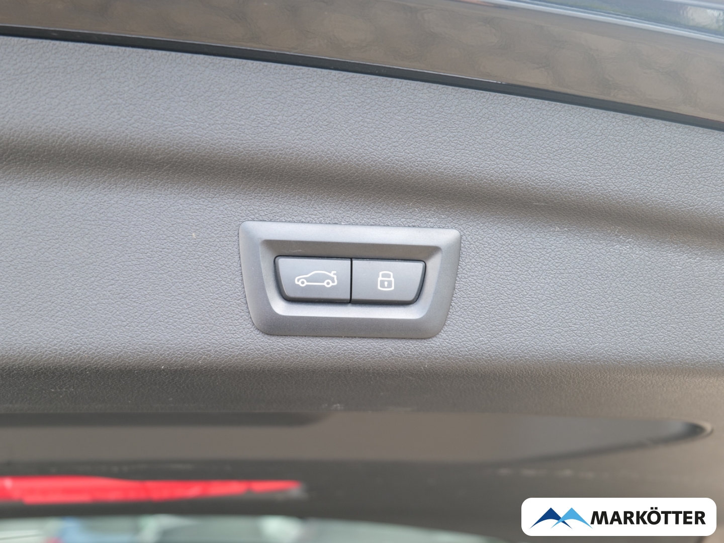Fahrzeugabbildung BMW 218 Active Tourer d M-Sport DriveAssistant/Innovation/Pano
