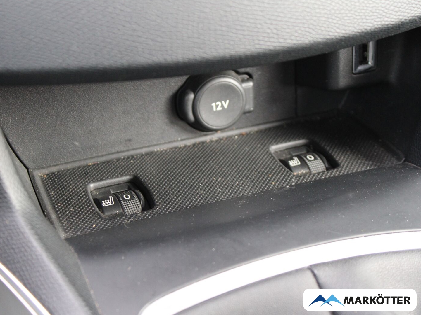 Fahrzeugabbildung Peugeot 308 SW Allure/NAVI/LED/PDC/CAM/KEYLESS/SHZ/PANO/