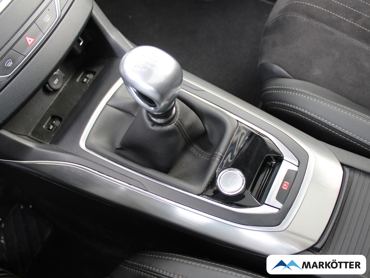 Fahrzeugabbildung Peugeot 308 SW Allure/NAVI/LED/PDC/CAM/KEYLESS/SHZ/PANO/