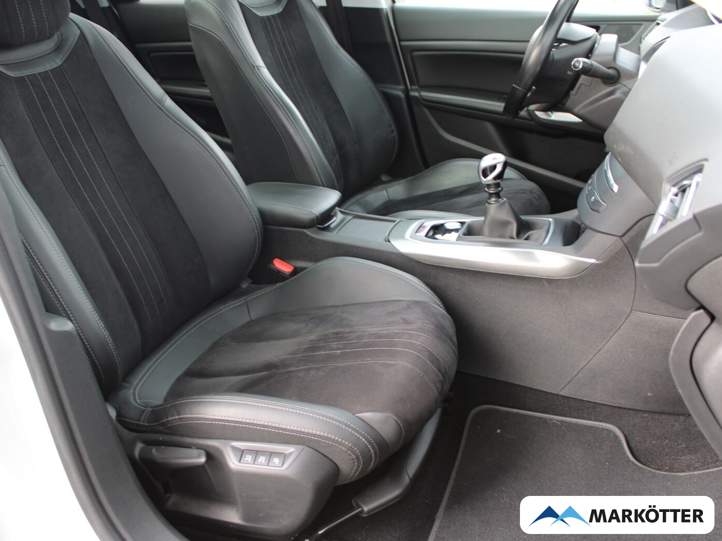 Fahrzeugabbildung Peugeot 308 SW Allure/NAVI/LED/PDC/CAM/KEYLESS/SHZ/PANO/