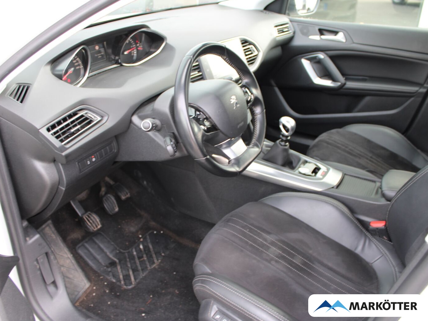 Fahrzeugabbildung Peugeot 308 SW Allure/NAVI/LED/PDC/CAM/KEYLESS/SHZ/PANO/
