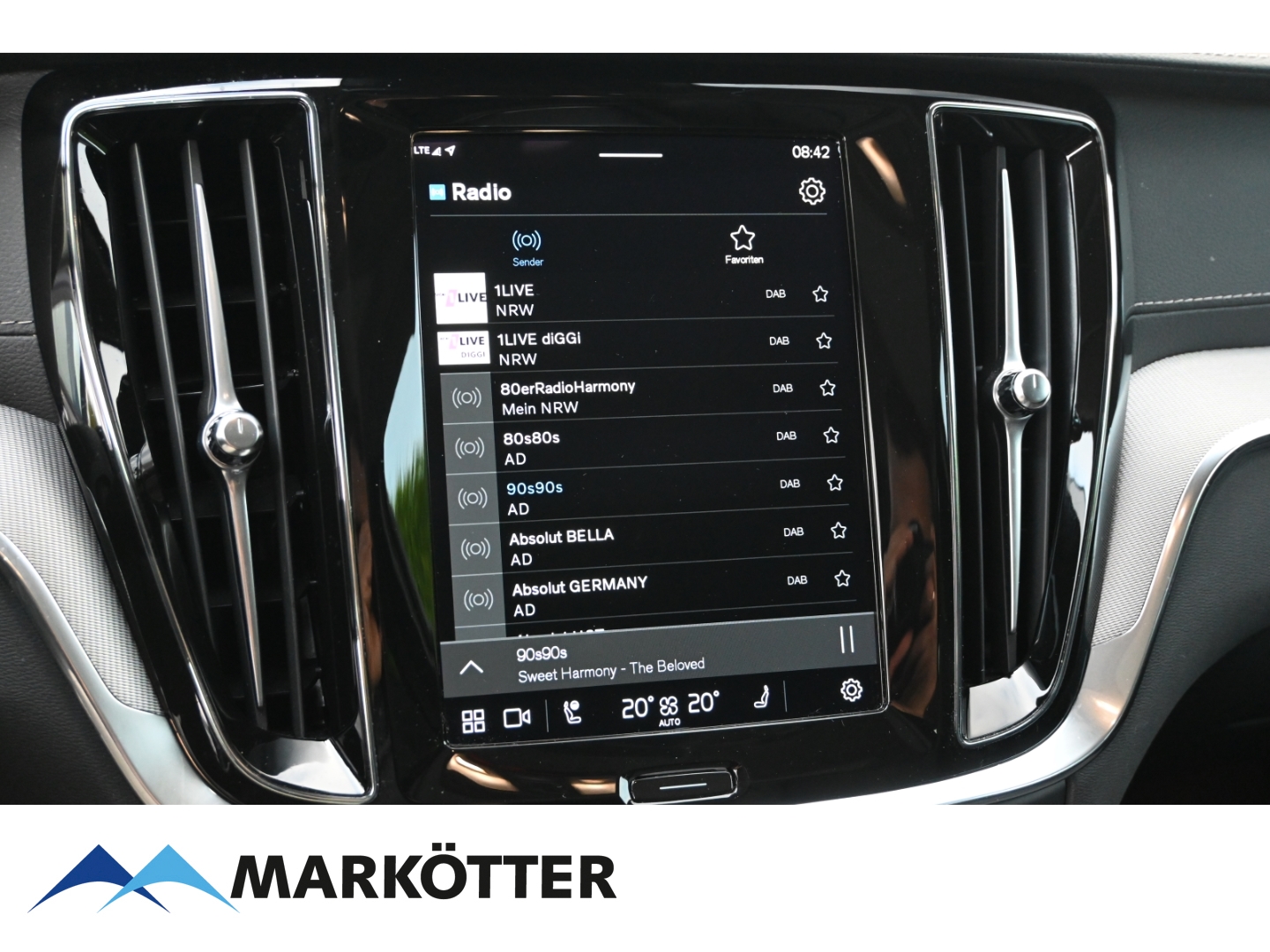 Fahrzeugabbildung Volvo S60 B5 AWD Ultimate Dark ACC/S-Dach/StandH