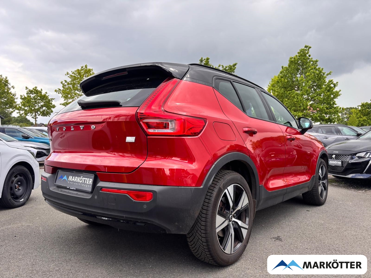 Fahrzeugabbildung Volvo XC40 T5 R Design Recharge CAM/FSH/LHZ/APPLE