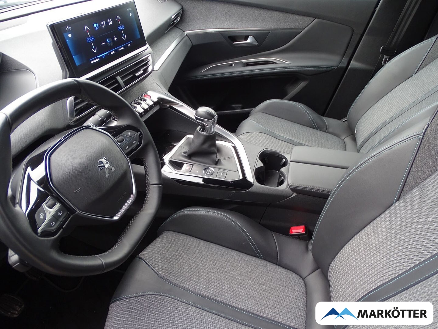 Fahrzeugabbildung Peugeot 3008 Allure Pack PDC/LED/SHZ/Navi/Klima/180°CAM