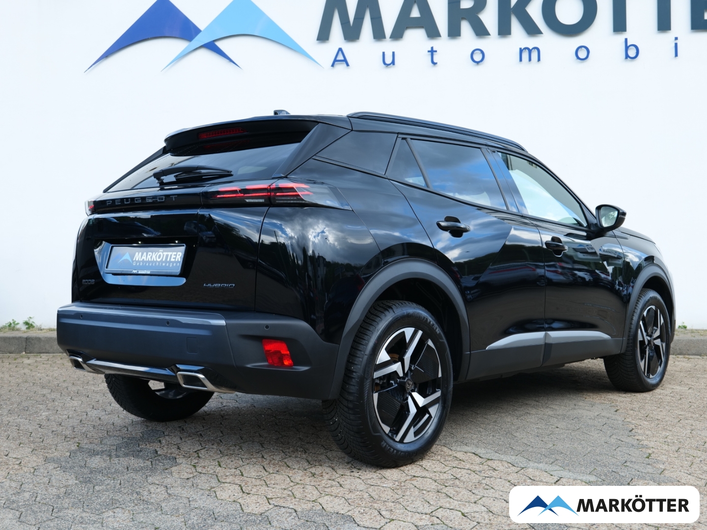 Fahrzeugabbildung Peugeot 2008 1.2 Hybrid 145 Allure Black Apple/LED/Sitzhz