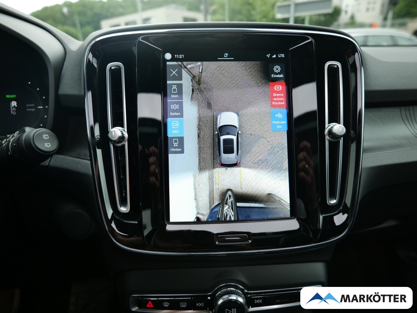 Fahrzeugabbildung Volvo XC40 P8 Ultimate ACC/BLIS/Pano/360/Alcantara/AHK