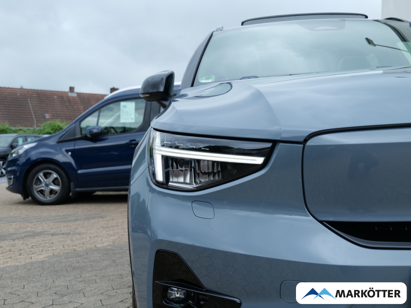 Fahrzeugabbildung Volvo XC40 P8 2WD Pure Electric Ultimate /AHK/360CAM/