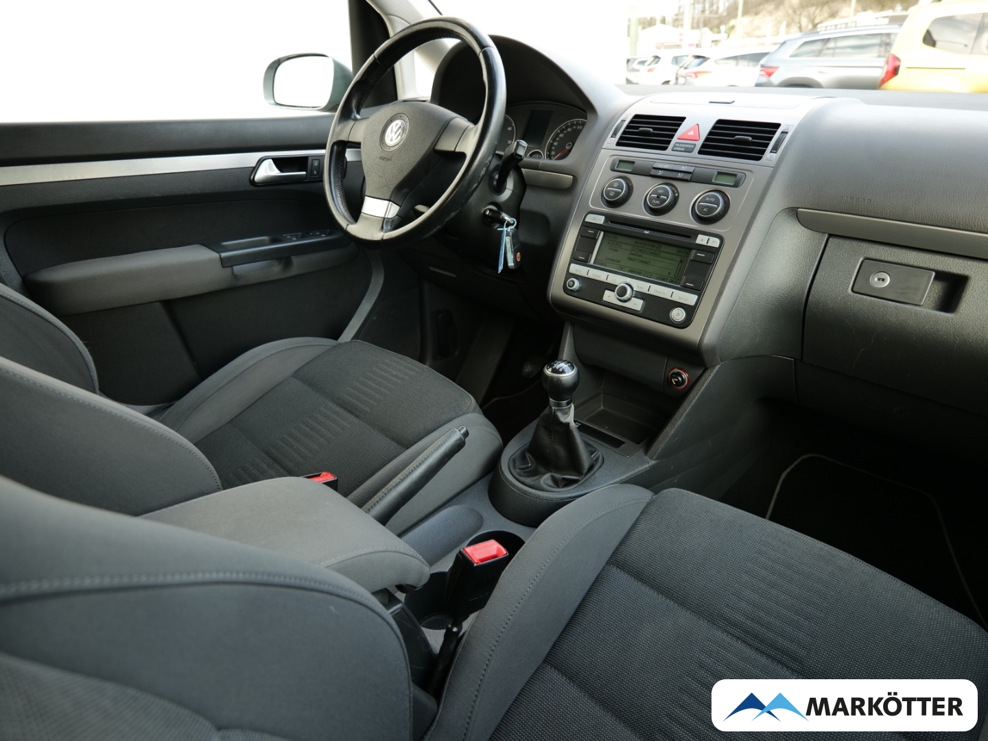 Fahrzeugabbildung Volkswagen Touran 2.0 TDI Highline Navi/LED/AHK/ 7-Sitz/TÜV neu