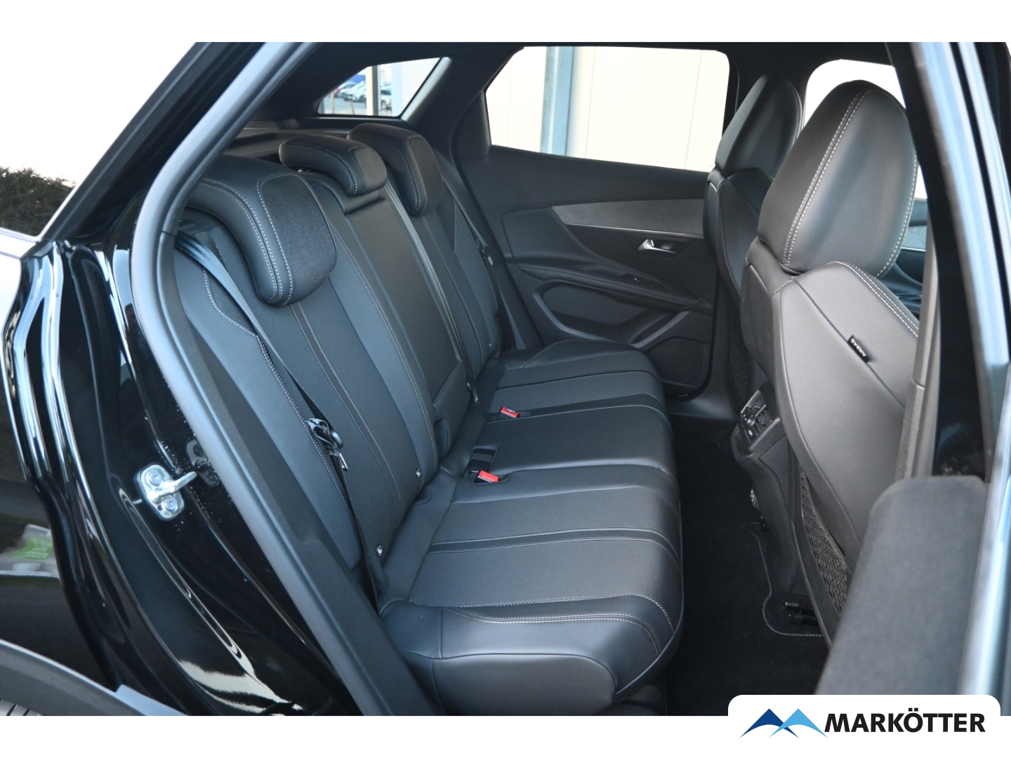 Fahrzeugabbildung Peugeot 3008 Hybrid GT NAVI/RFK/PDC/ACC/Keyless/LED/1,99%