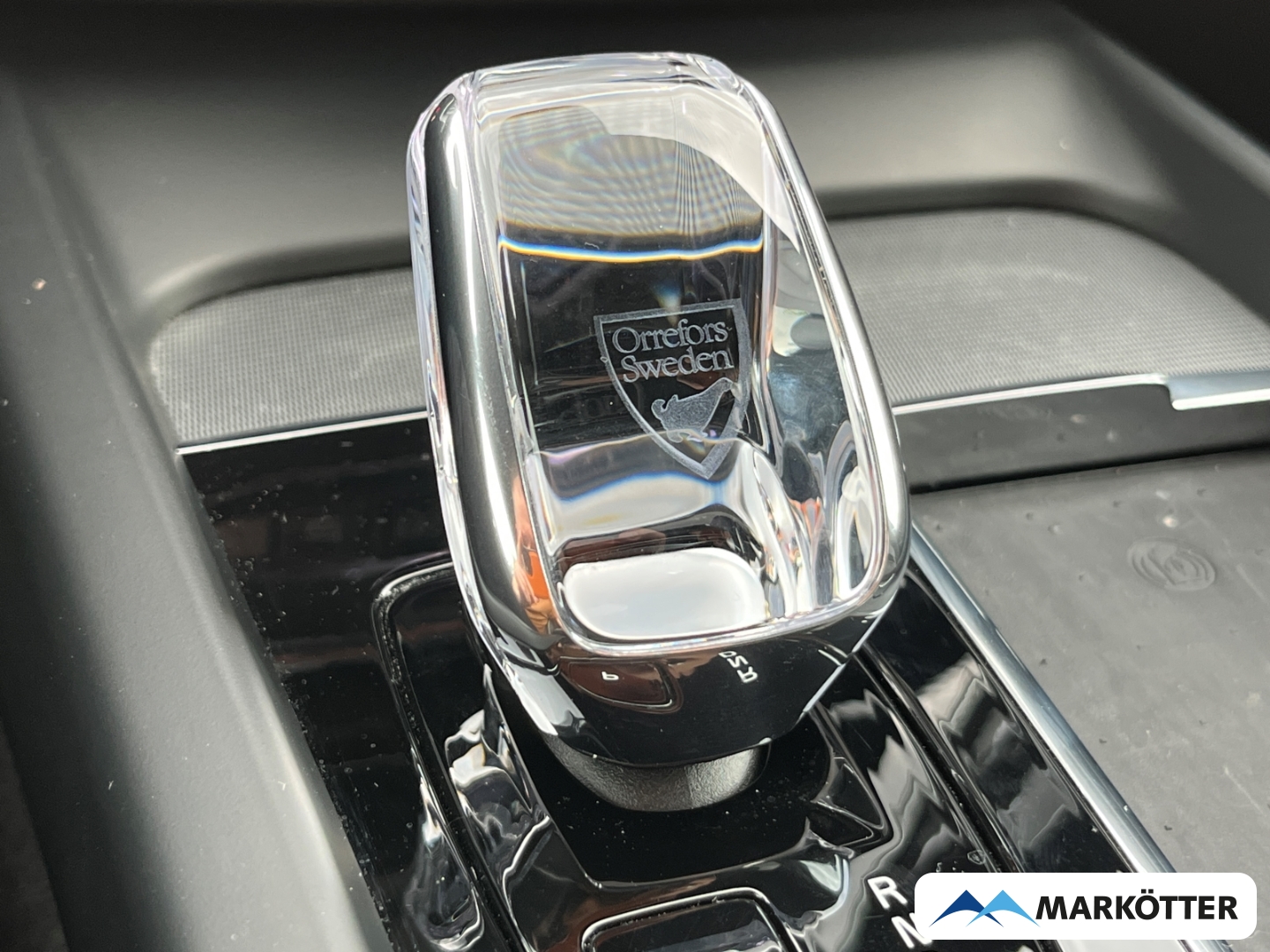 Fahrzeugabbildung Volvo XC60 B4 Plus Dark ACC/H&K/360°/BLIS/Memory/Keyless