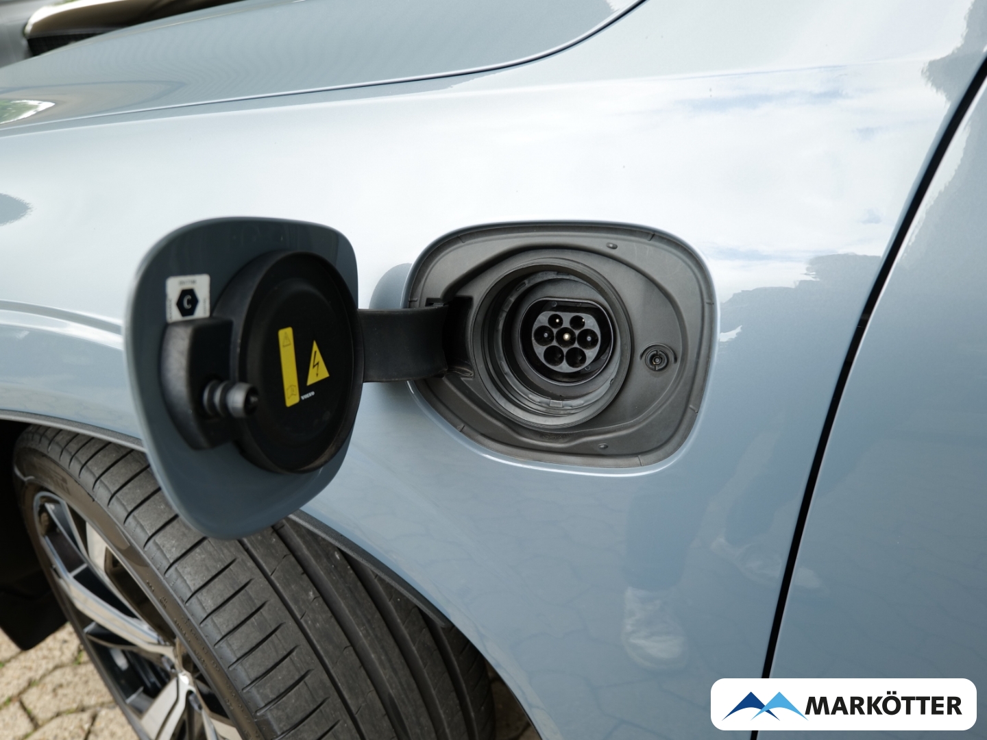 Fahrzeugabbildung Volvo XC60 T8 Recharge Ultimate Dark Bowers/360/21-Zoll