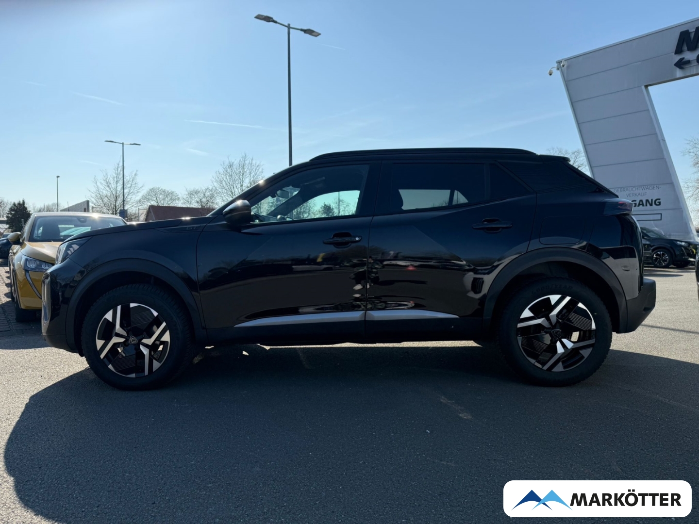 Fahrzeugabbildung Peugeot 2008 GT ALCANTARA/LED/NAVI/CAM/SHZ/MASSAGE