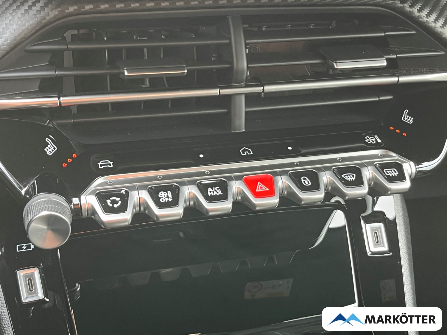 Fahrzeugabbildung Peugeot 2008 GT PureTech130 Alcantara/Keyless/Massage