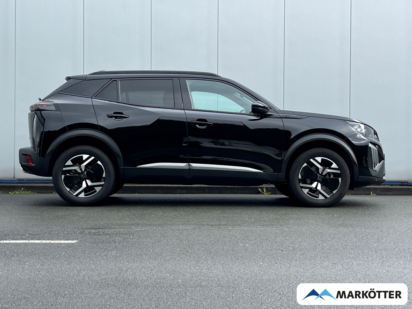 Fahrzeugabbildung Peugeot 2008 GT PureTech130 Alcantara/Keyless/Massage