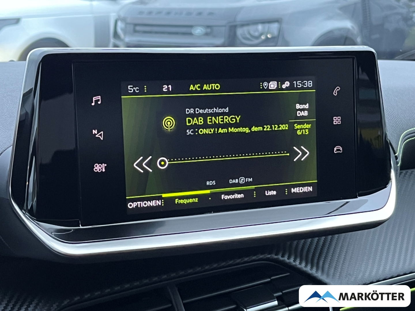 Fahrzeugabbildung Peugeot 208 GT Totwinkel/Ambiente/Kamera