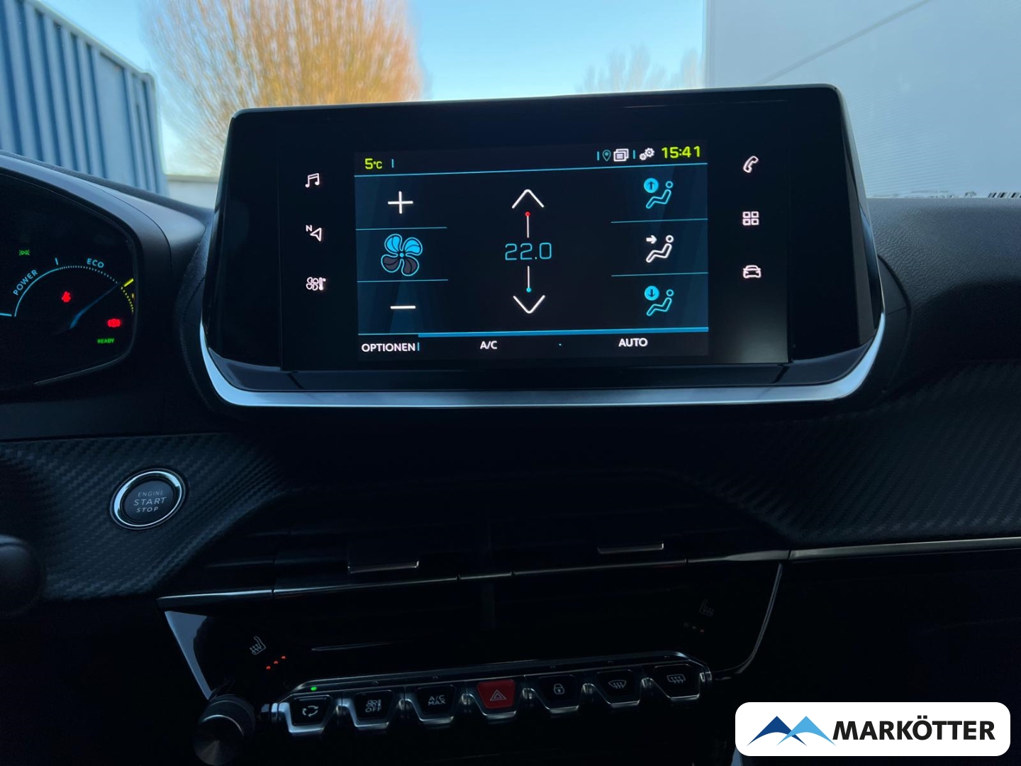 Fahrzeugabbildung Peugeot 2008 e- Active SHZ/PDC/TEMP/CRPLY