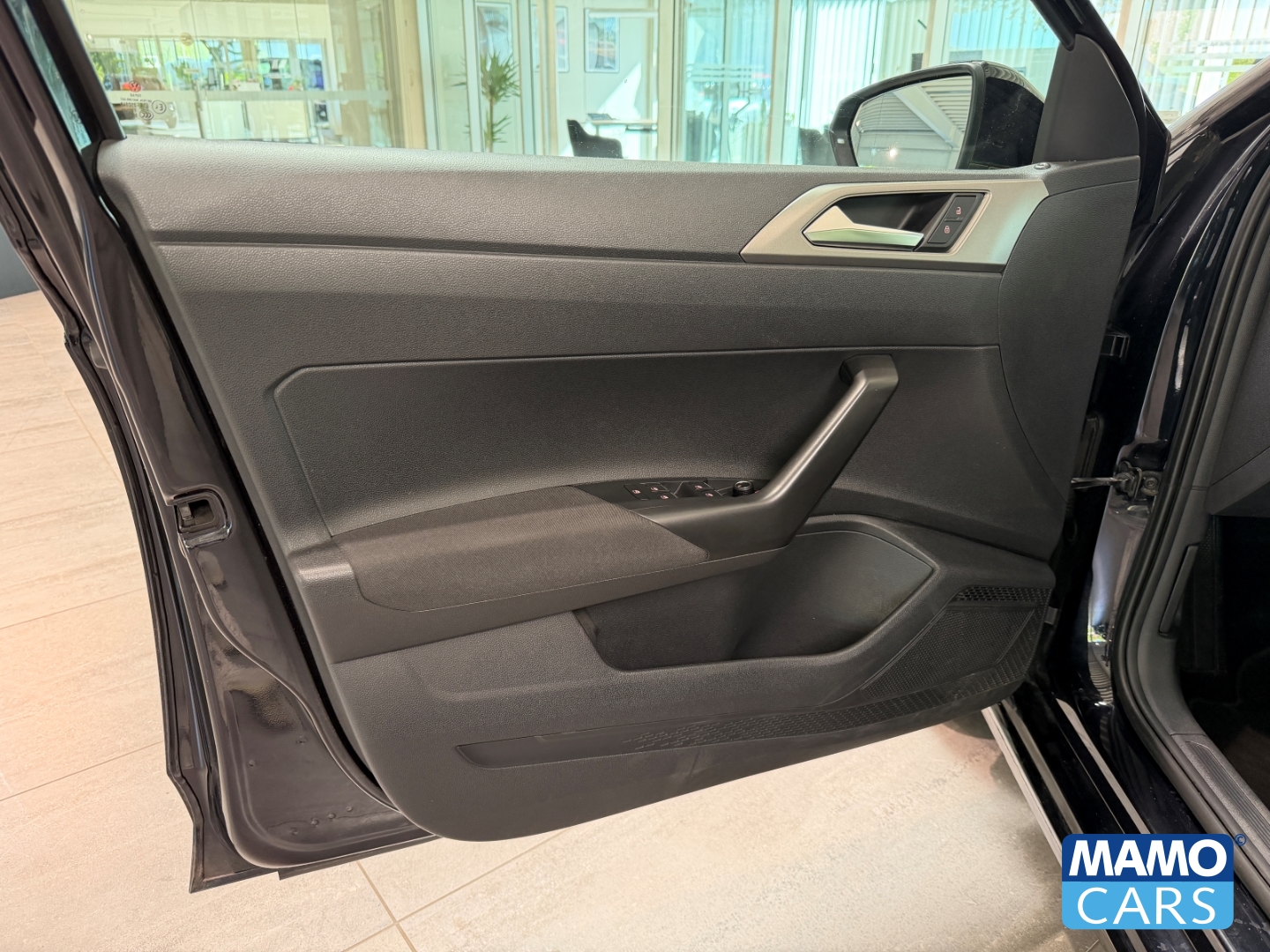 Fahrzeugabbildung Volkswagen Polo VI Comfortline SHZ/2xPDC/KLIMA/ZV/ISOFIX