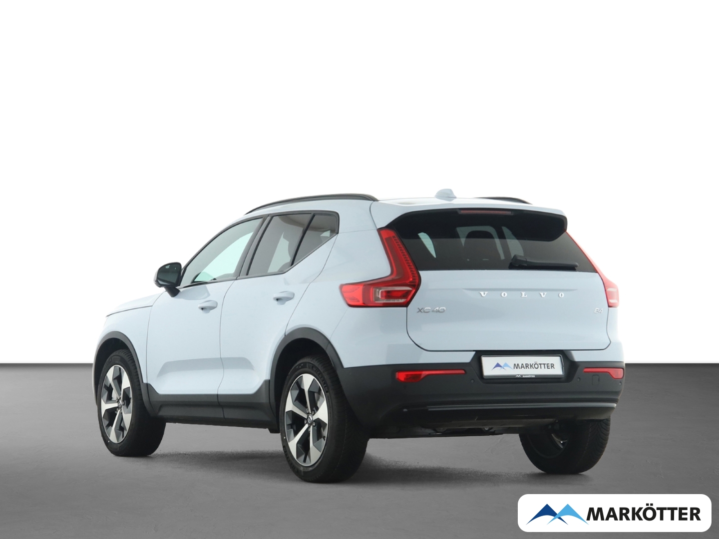 Fahrzeugabbildung Volvo XC40 Plus Dark 2WD B4 360°/FSHZ/LHZ/SHZ/ALLWETTER