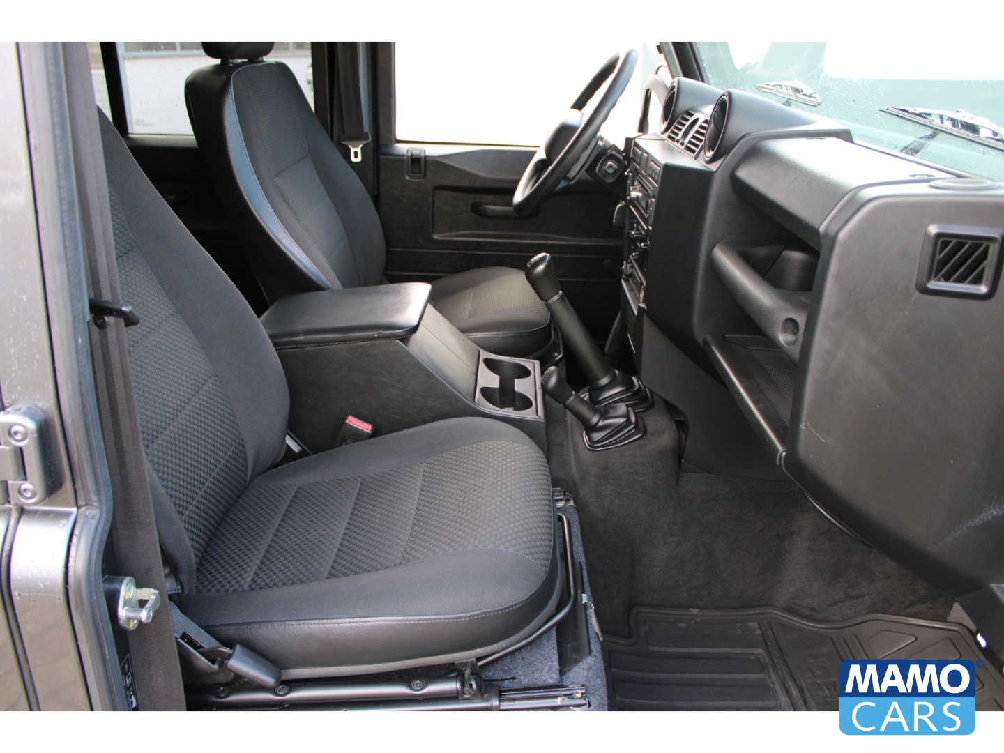 Fahrzeugabbildung Land Rover Defender 110 SW E /Rough Felgen/*Klassiker mit Wertpotenzial*
