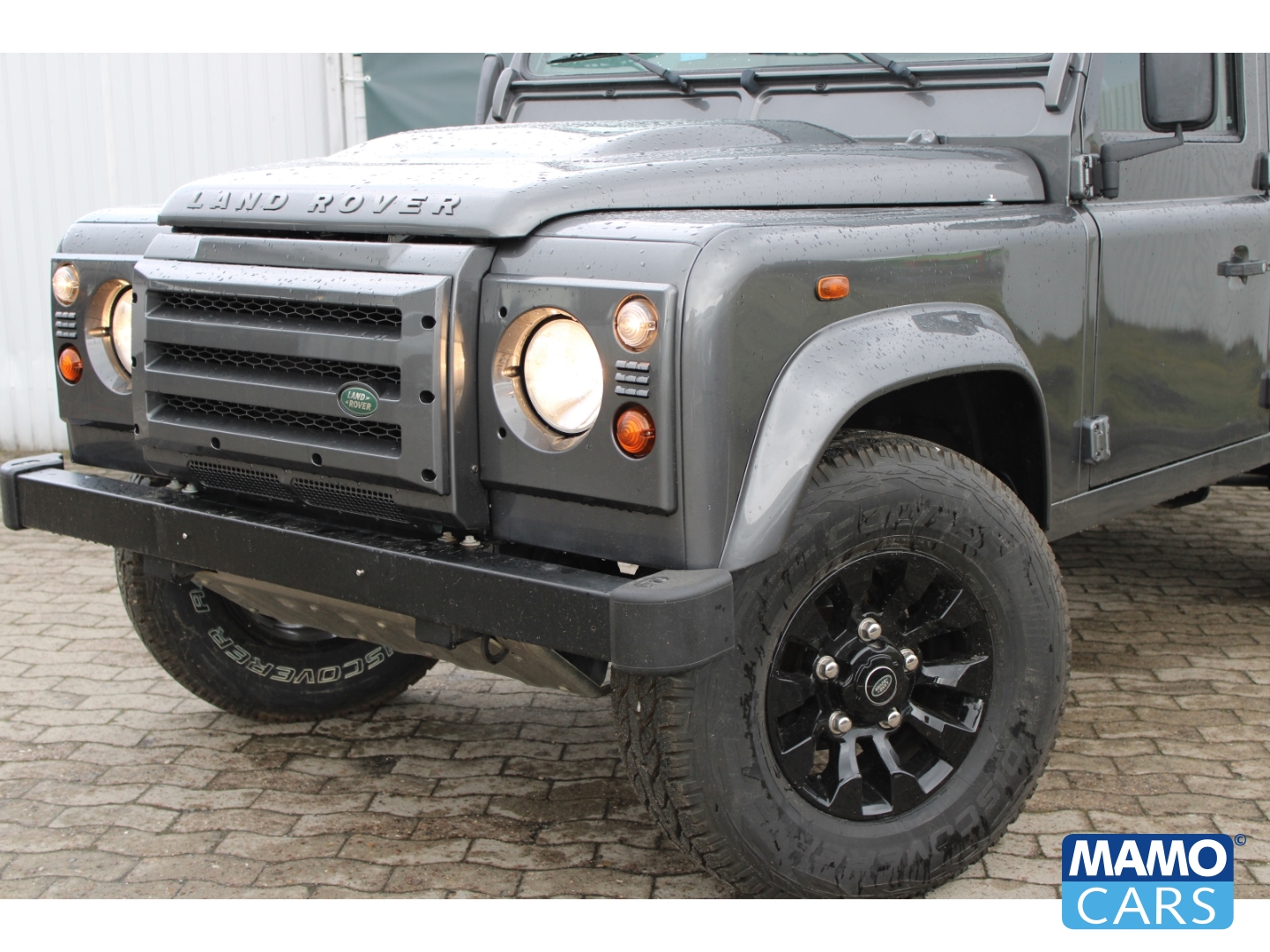 Fahrzeugabbildung Land Rover Defender 110 SW E /Rough Felgen/*Klassiker mit Wertpotenzial*