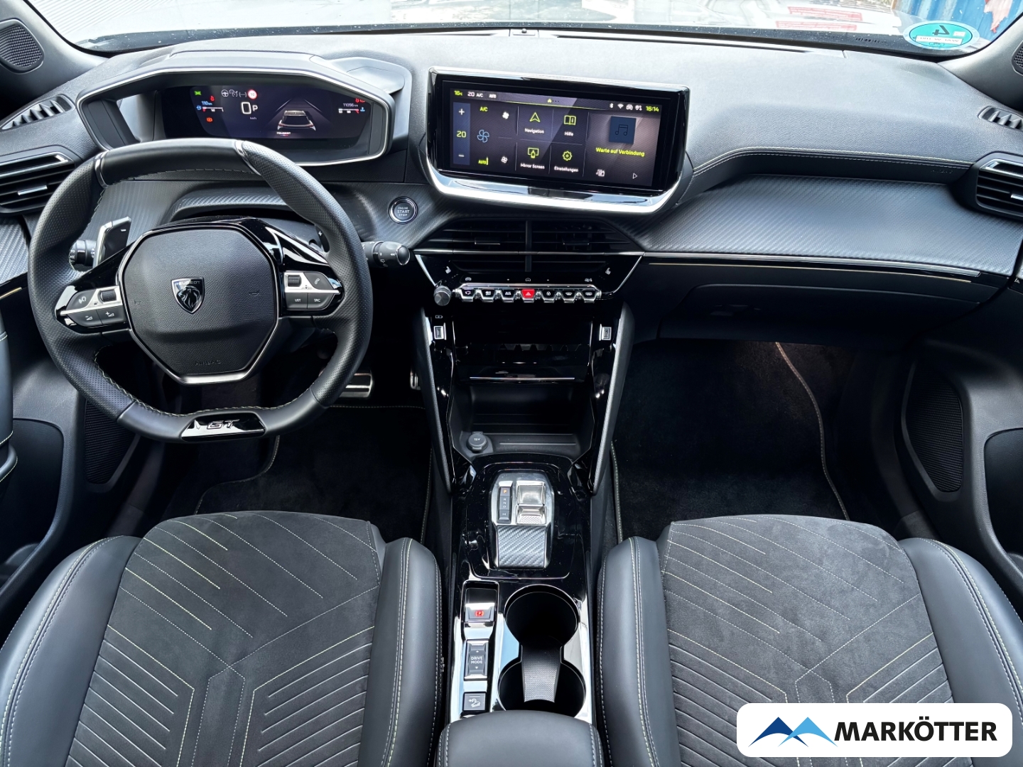 Fahrzeugabbildung Peugeot 2008 GT ACC/CAM/ALCANTARA/NAVI/SHZ/APPLE
