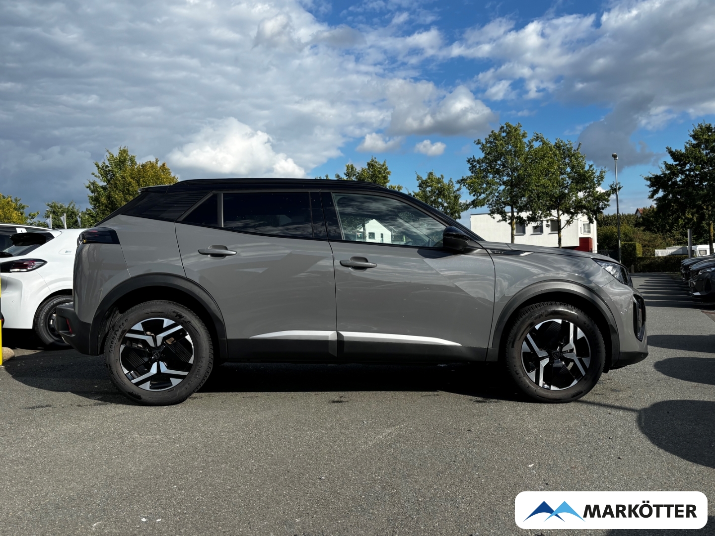 Fahrzeugabbildung Peugeot 2008 GT ACC/CAM/ALCANTARA/NAVI/SHZ/APPLE
