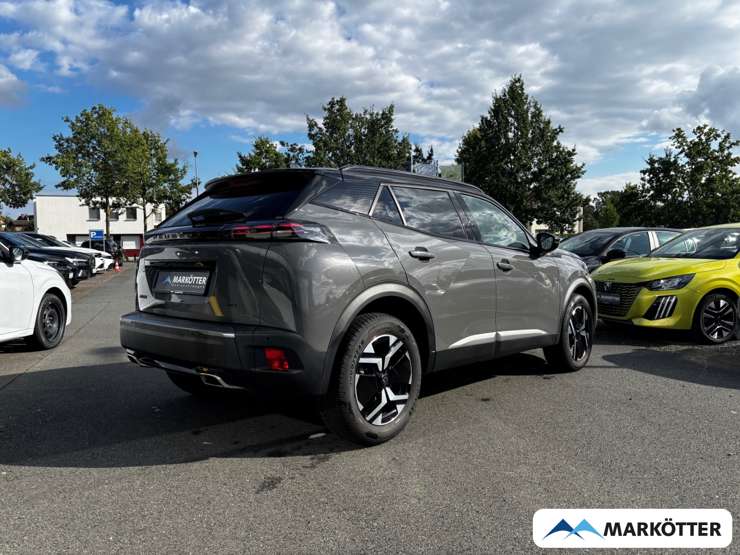 Fahrzeugabbildung Peugeot 2008 GT ACC/CAM/ALCANTARA/NAVI/SHZ/APPLE