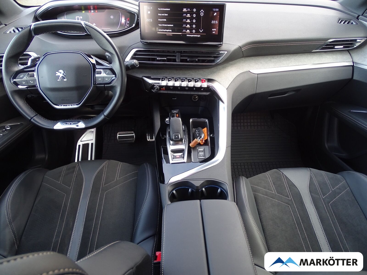 Fahrzeugabbildung Peugeot 3008 GT 1.6 PureTech 180/AHK/SHZ