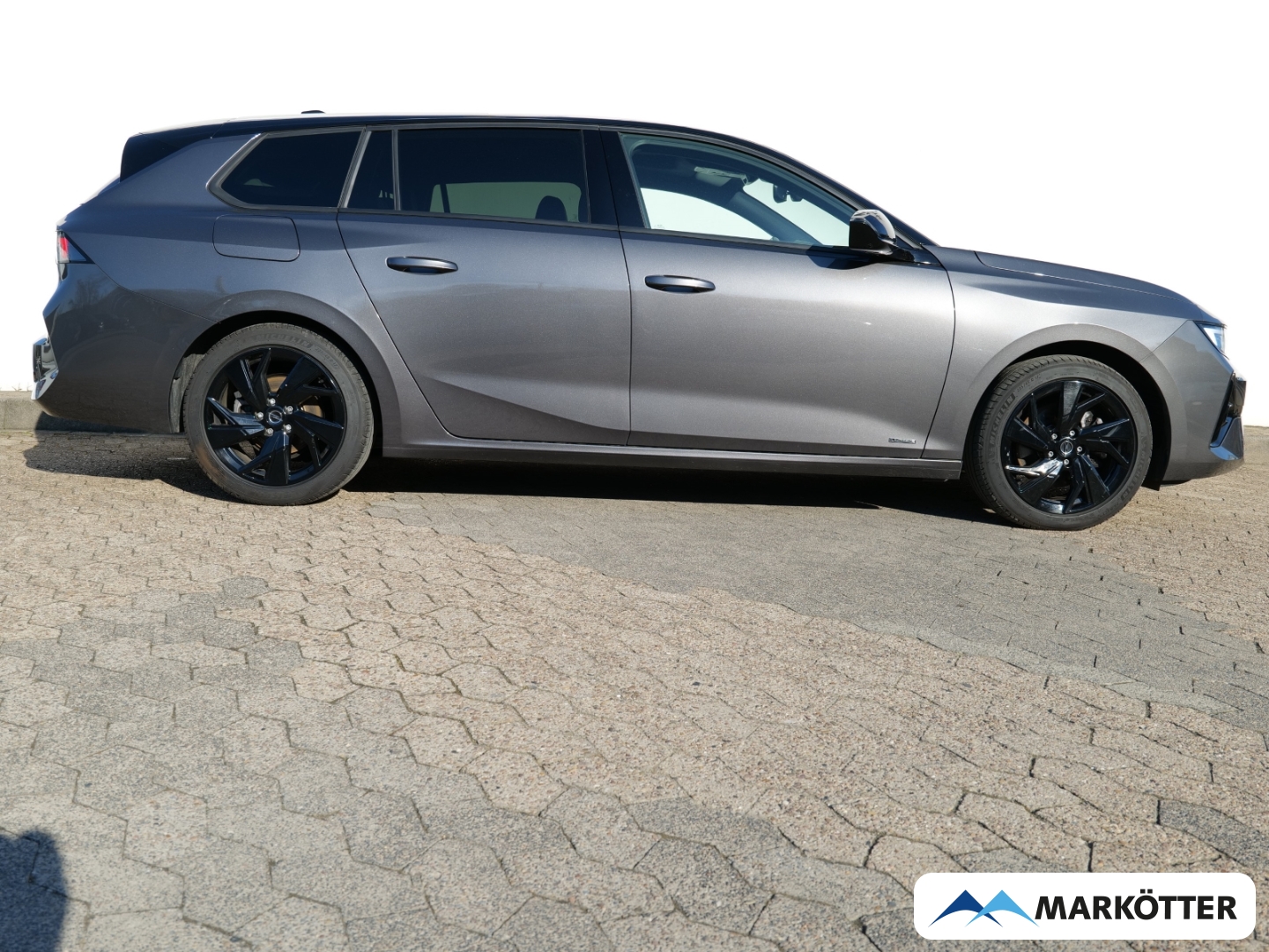 Fahrzeugabbildung Opel Astra L 1.5D Sports Tourer Ultimate Pano/360/HUD