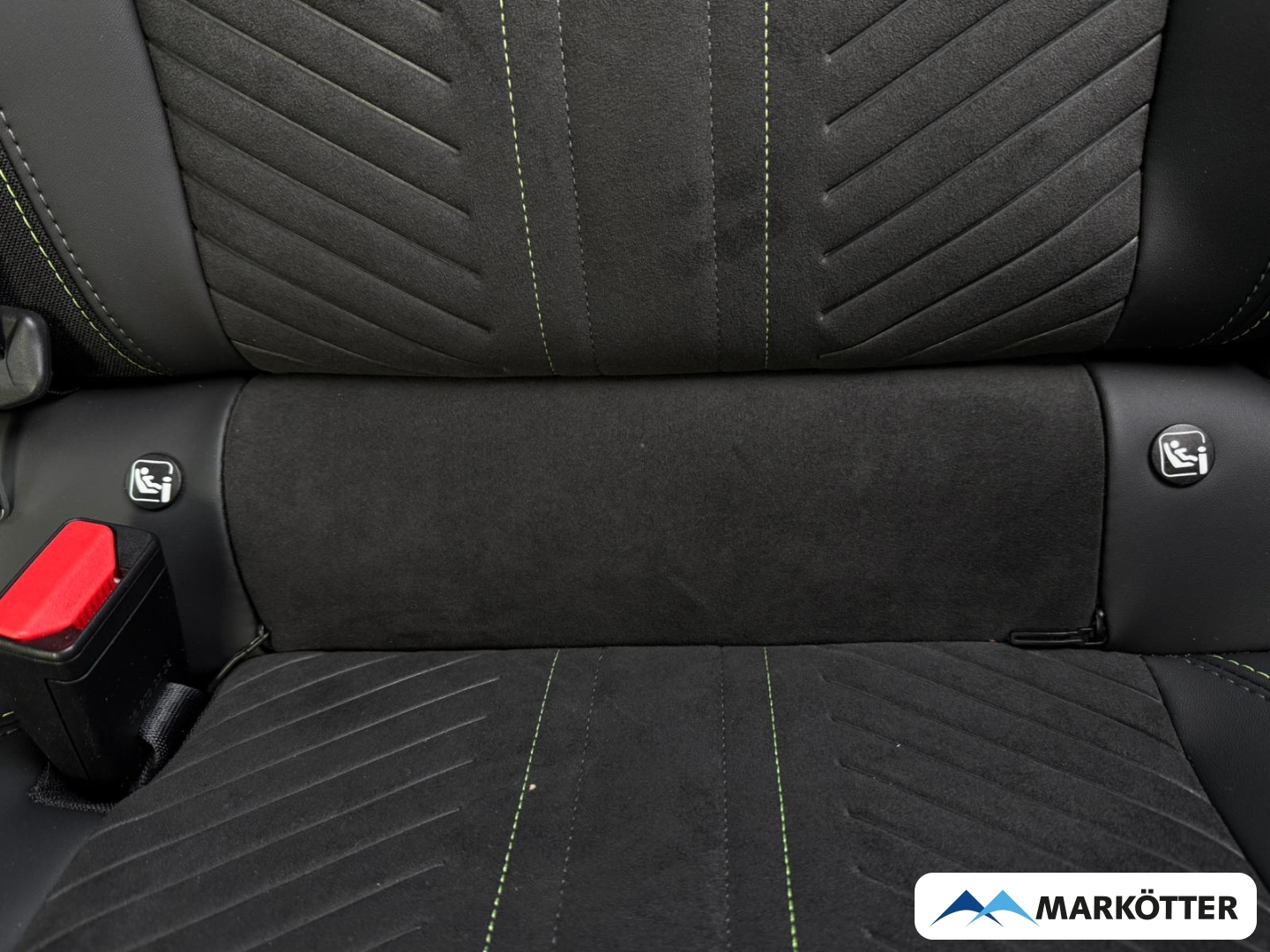 Fahrzeugabbildung Peugeot 2008 GT SHZ/360CAM/PDC/TEMP/CARPY/LED