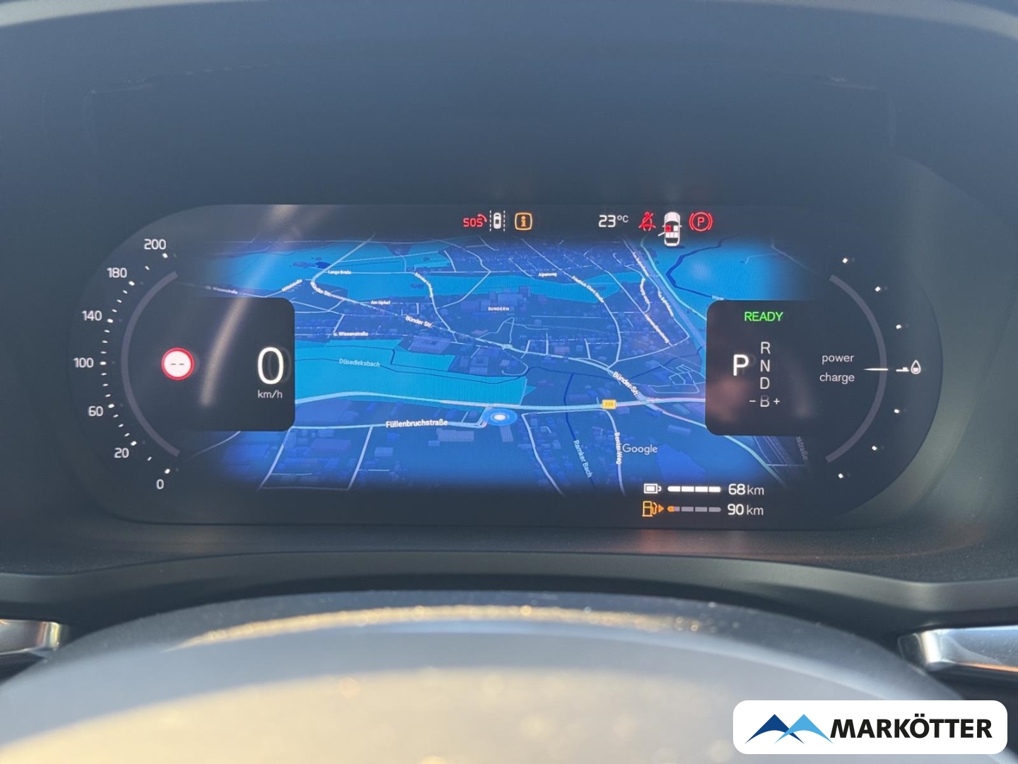 Fahrzeugabbildung Volvo V60 Plus Dark Recharge Plug-In Hybrid AWD