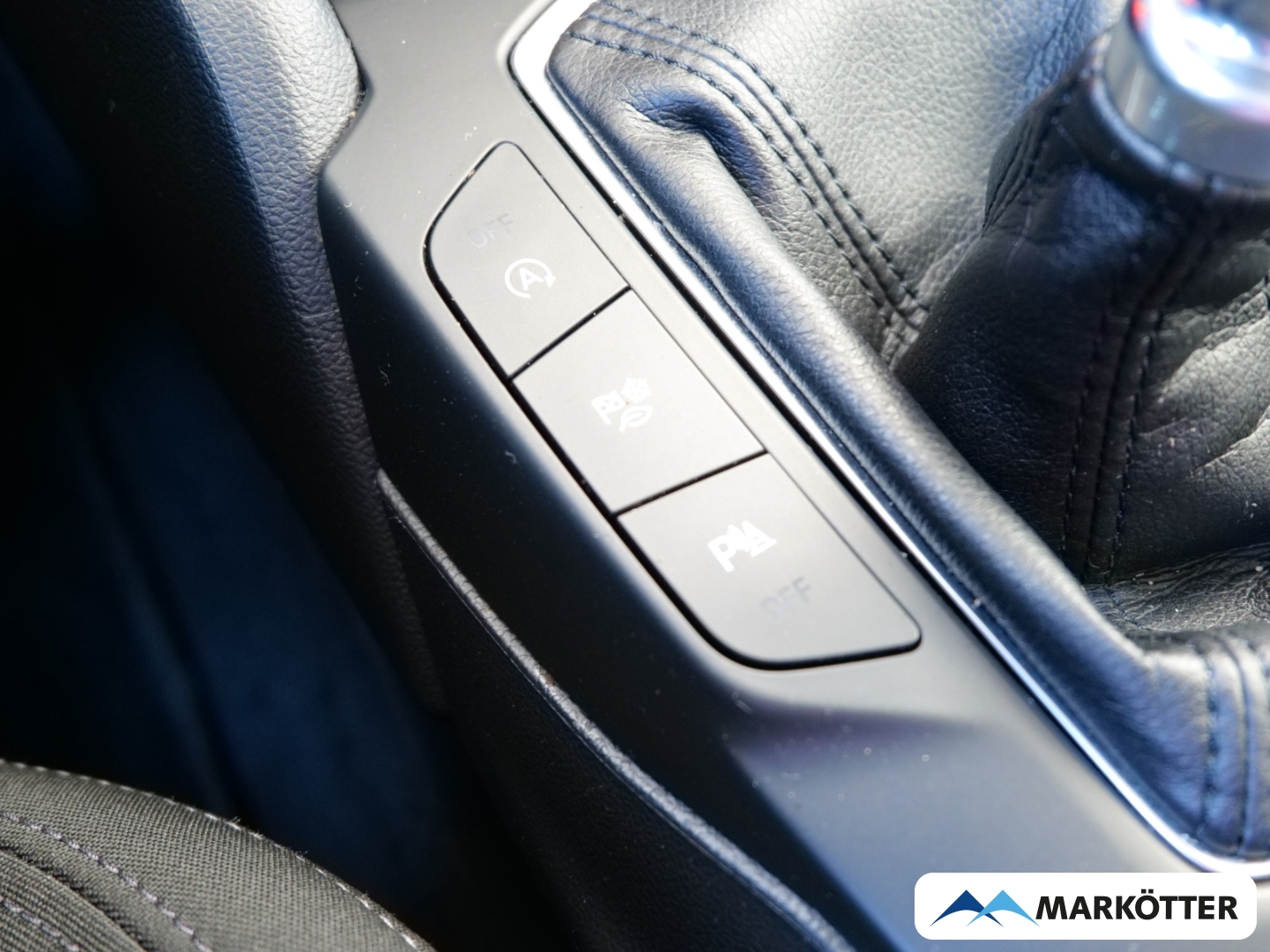 Fahrzeugabbildung Ford Focus 1.0 Titanium Winter-Paket/LED/Kamera