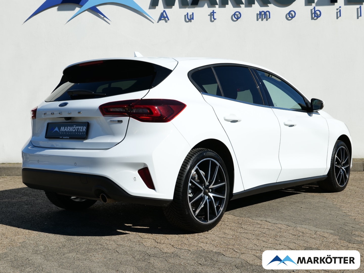 Fahrzeugabbildung Ford Focus 1.0 Titanium Winter-Paket/LED/Kamera