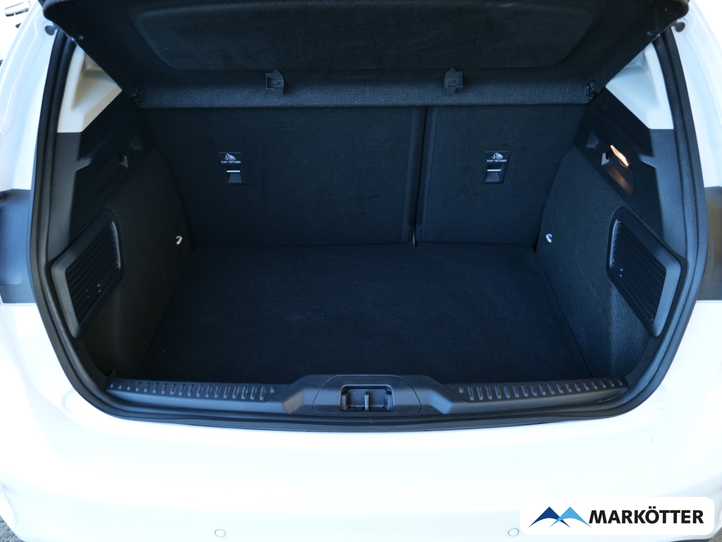 Fahrzeugabbildung Ford Focus 1.0 Titanium Winter-Paket/LED/Kamera