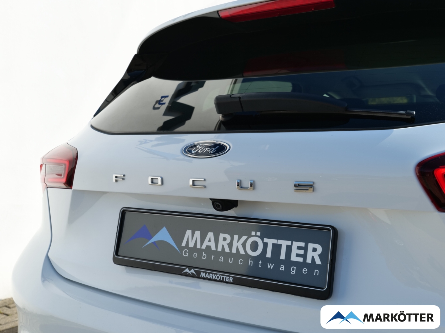 Fahrzeugabbildung Ford Focus 1.0 Titanium Winter-Paket/LED/Kamera