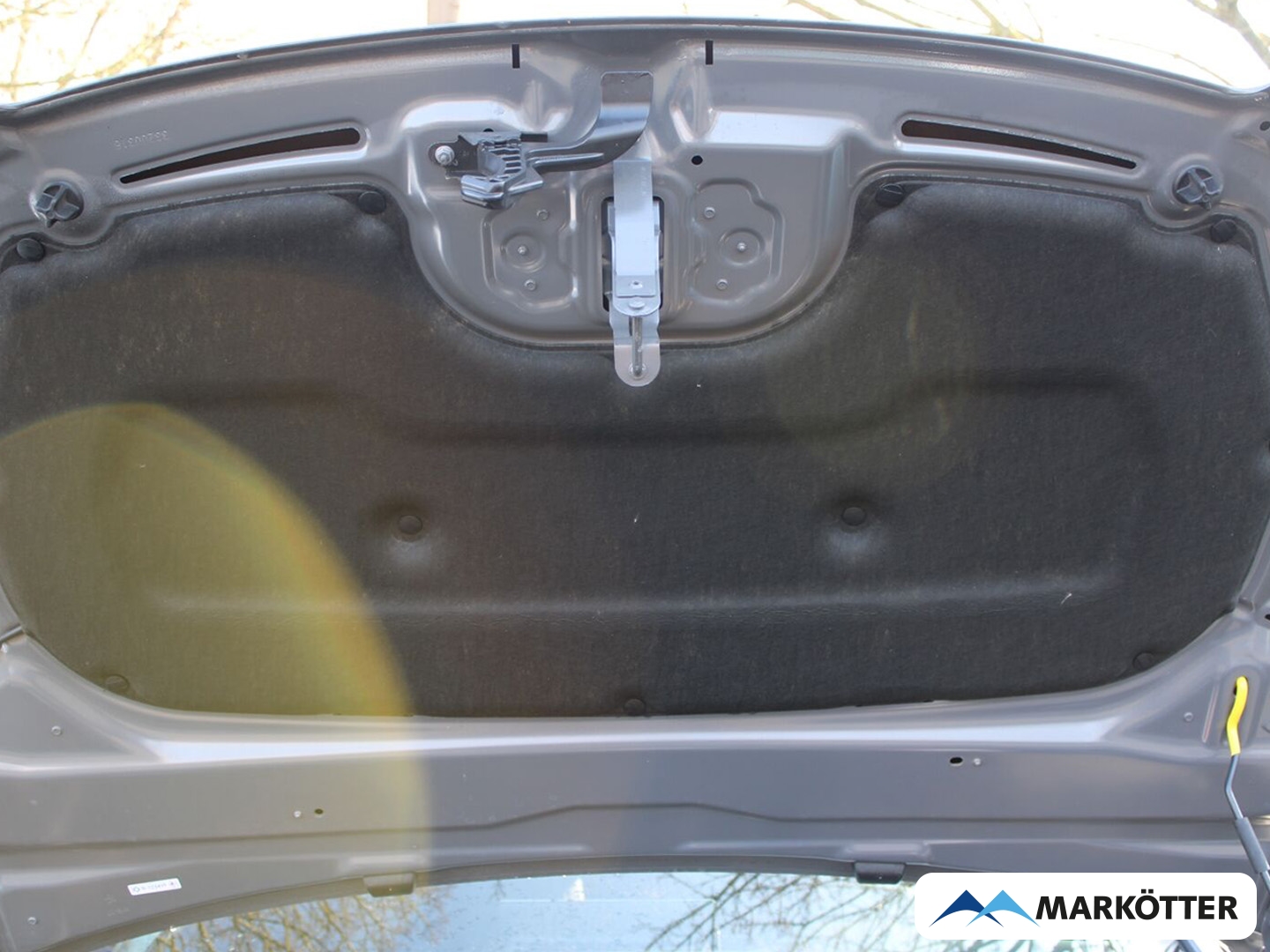 Fahrzeugabbildung Peugeot 2008 Allure PDC/LED/SHZ/KLIMA/TEMPOMAT/NAVI