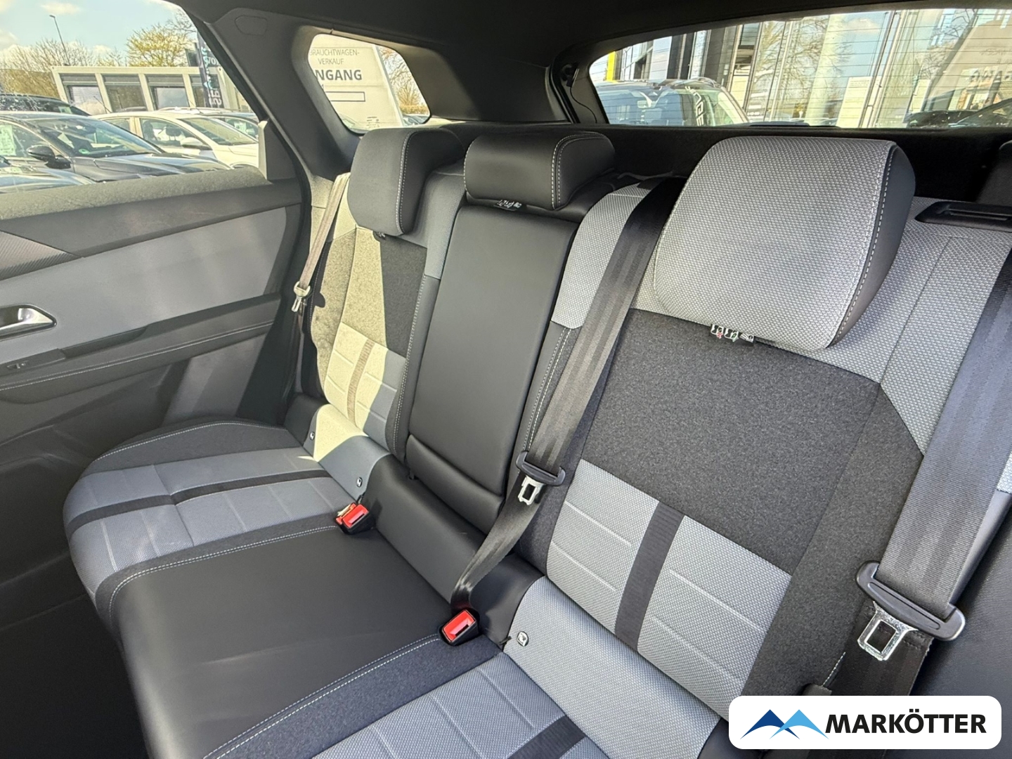 Fahrzeugabbildung Opel Grandland 1.2 GS 48V Mild-Hybrid 100 ACC/CAM/SHZ