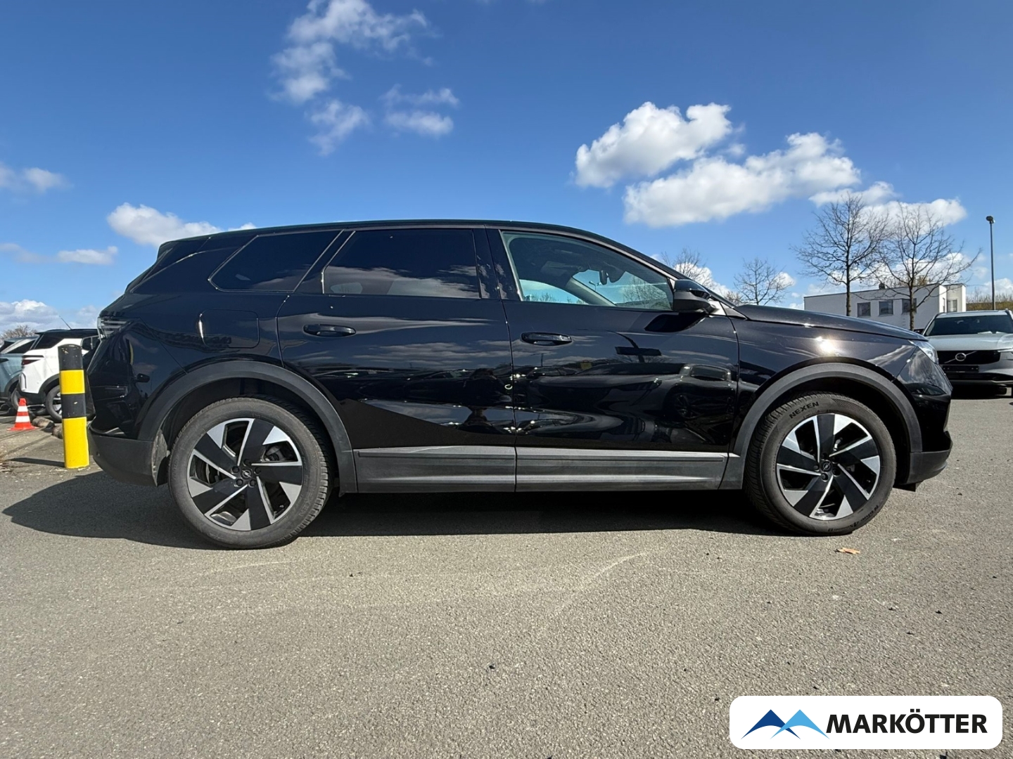 Fahrzeugabbildung Opel Grandland 1.2 GS 48V Mild-Hybrid 100 ACC/CAM/SHZ