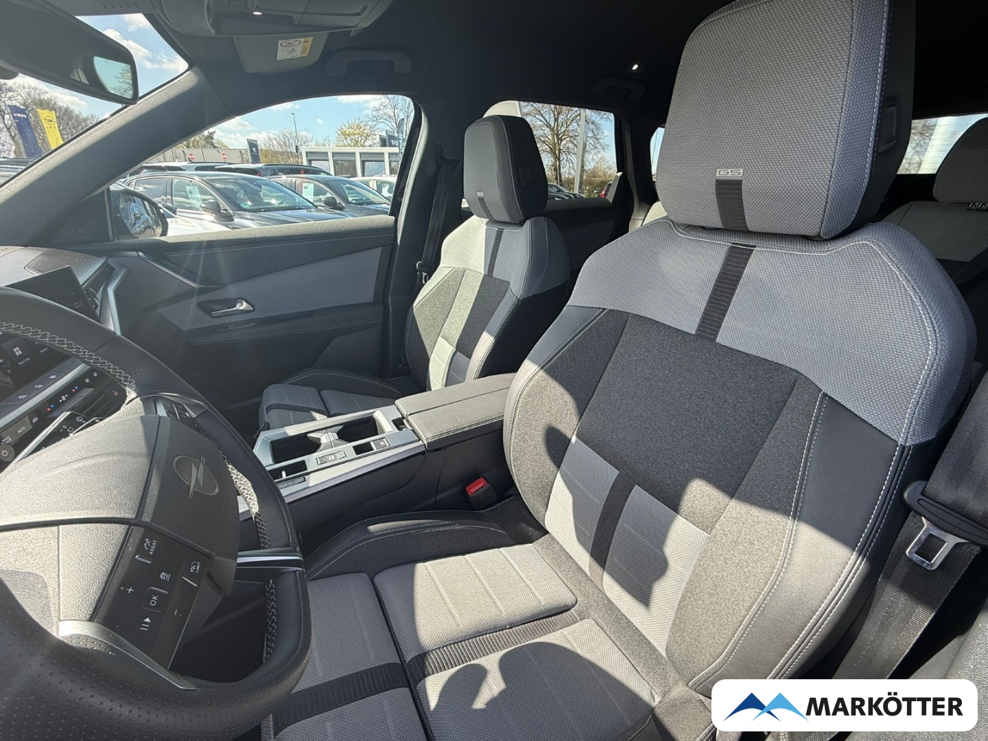 Fahrzeugabbildung Opel Grandland 1.2 GS 48V Mild-Hybrid 100 ACC/CAM/SHZ